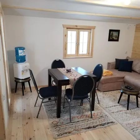 Milica 2 Mezdrejska 87 A 别墅 *