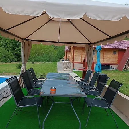 Milica 2 Mezdrejska 87 A *